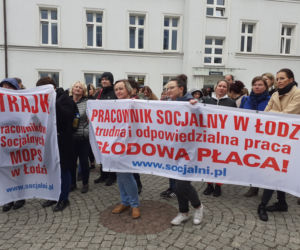 Protest pracowników socjalnych w Łodzi