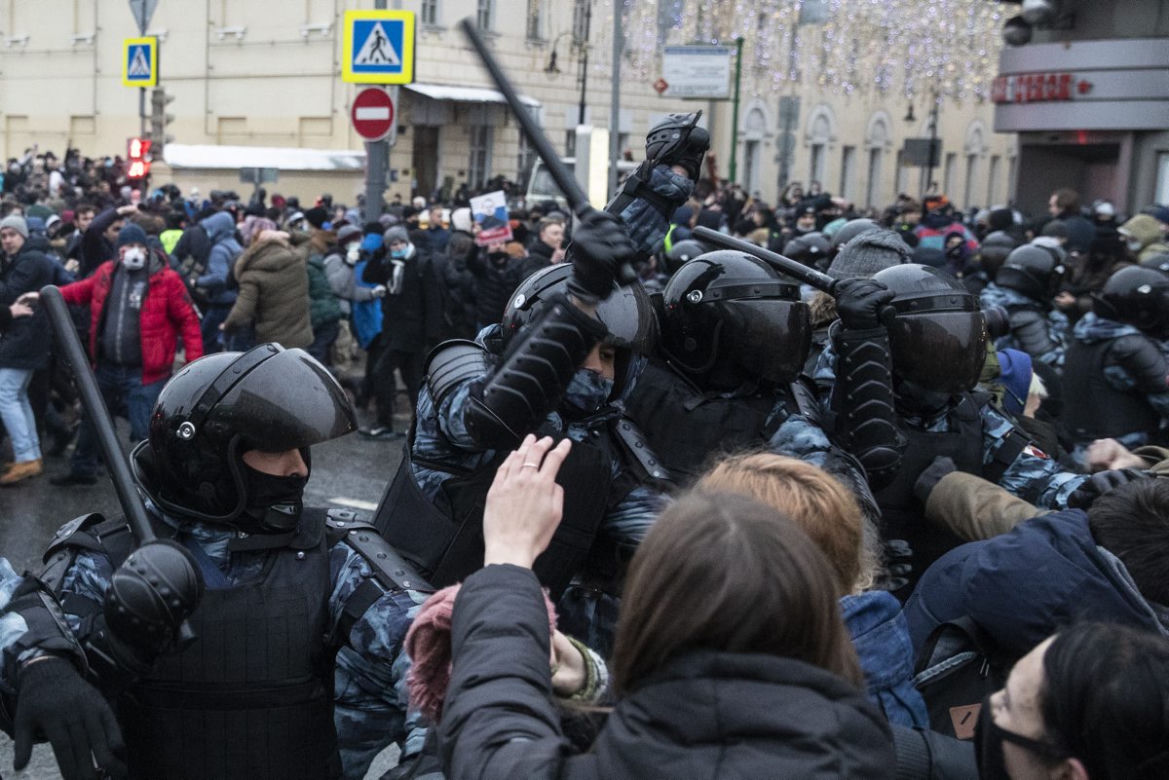 Wyszyli na ulice dla Navalnego. Protesty w Rosji.