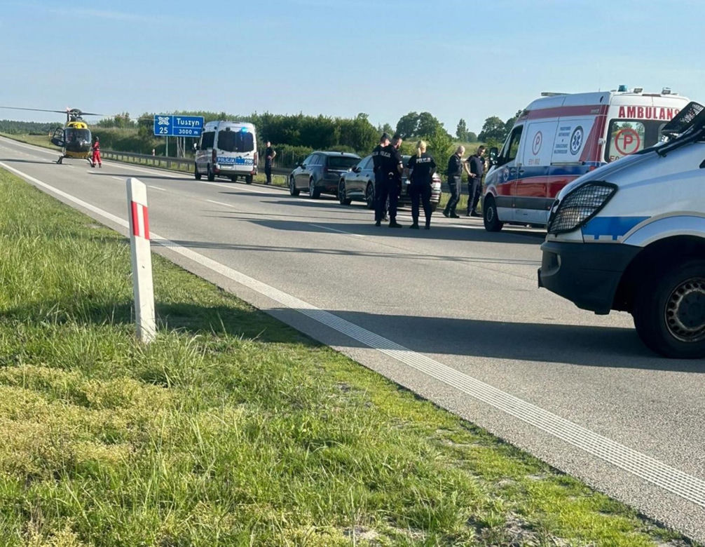 Łódzkie. Akcja ratownicza na A1! Ruch samochodów wstrzymany. Było tylko słychać roztrzęsioną kobietę 