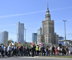 Warszawa.  Marsz Konstytucji 3 Maja
