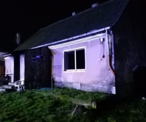 Pożar w Świerczewie. Nie żyje mężczyzna [ZDJĘCIA]