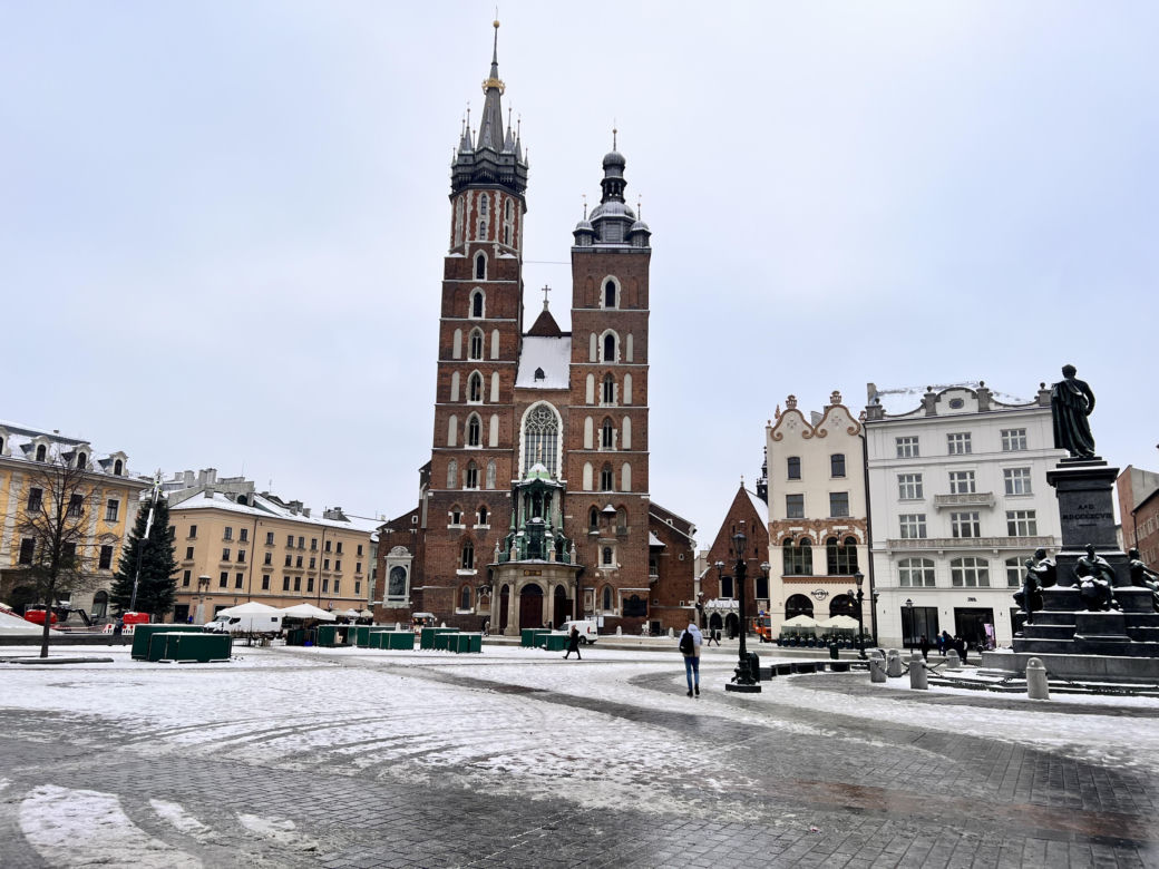 Rynek Główny w Krakowie - Kościół Mariacki