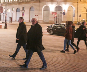 Wieczorne spotkanie Andrzeja Dudy z PiS w pałacu prezydenckim