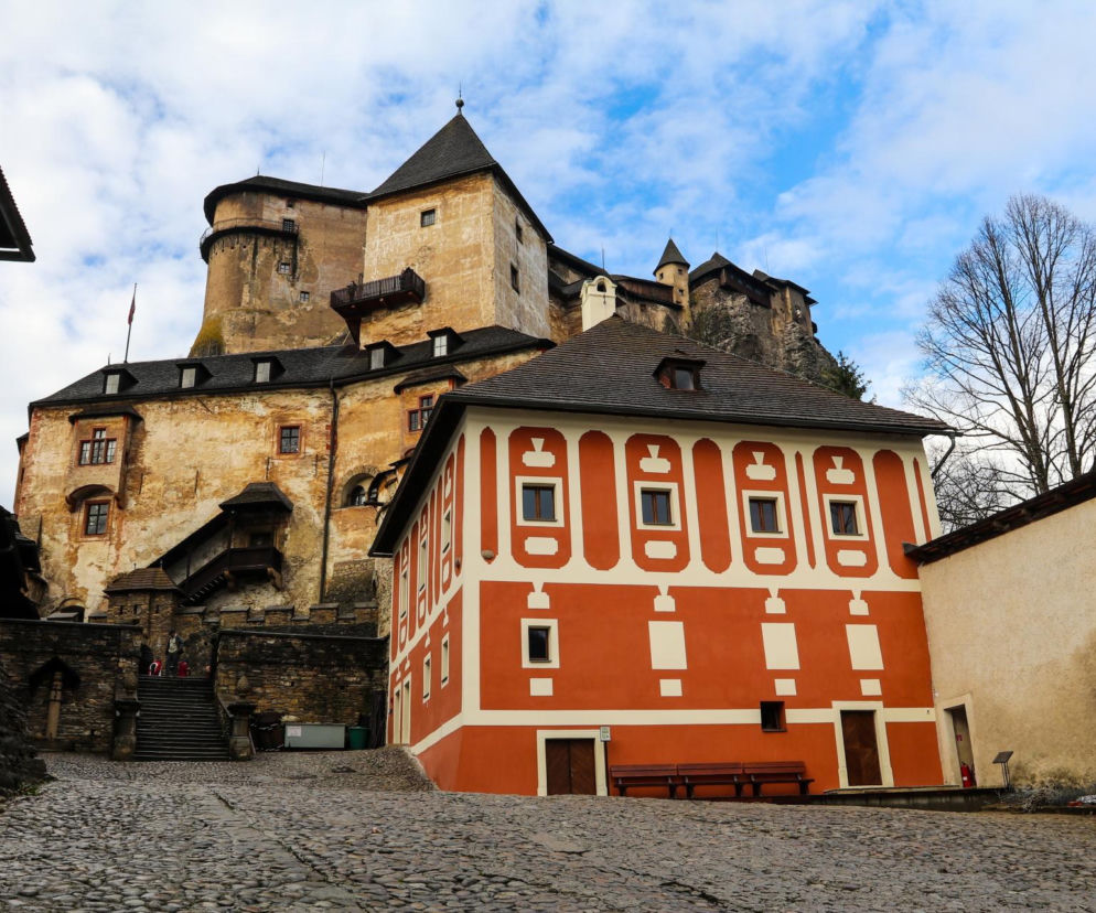  Tajemnicza śmierć Polaka w słowackim zamku! Co się stało?