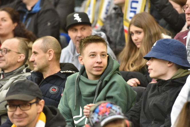 PRES Grupa Deweloperska Toruń - Fogo Unia Leszno, zdjęcia kibiców i zawodników z meczu 2. kolejki PGE Ekstraligi