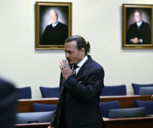 Johnny Depp umrze gruby i samotny? Potworna batalia z byłą żoną
