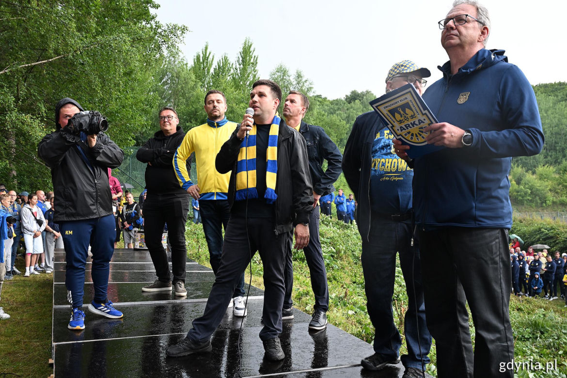 Arka Gdynia gotowa na Ekstraklasę: Międzypokoleniowe spotkanie na historycznej „Górce”