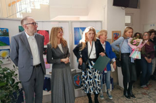 Rysowane malowane do szuflady