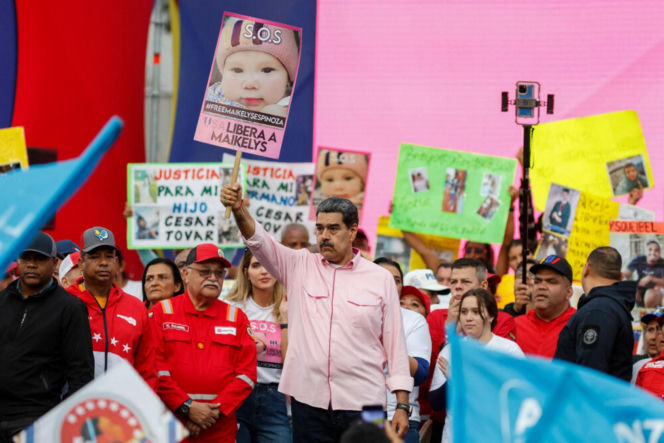 Nicolas Maduro z małżonką zostali schwytani i wywiezieni z kraju