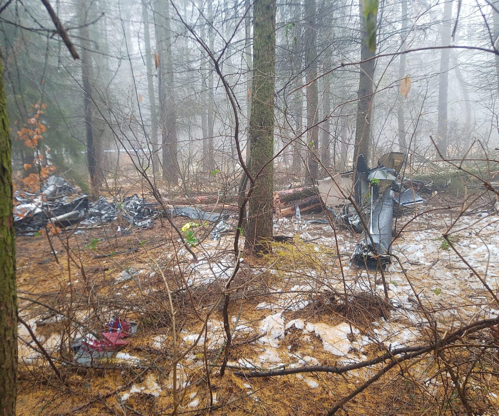 Katastrofa śmigłowca koło Rzeszowa. Pasażer wysiadł na chwilę przed tragedią 