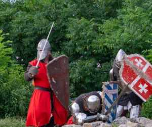 Tarnów: Bitwa o zamek na górze św. Marcina. W ruch poszły miecze i łuki
