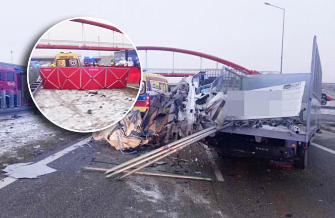 Chojny. Śmiertelny wypadek na S8. Cztery osoby nie żyją [ZDJĘCIA].