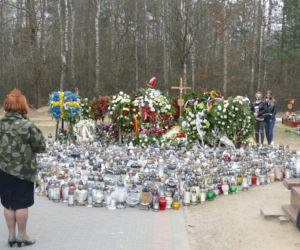 Wojna nad grobem Krawczyka