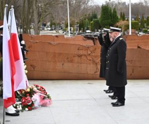 Rocznica śmierci admirała Józefa Unruga. Przejmująca uroczystość w Gdyni