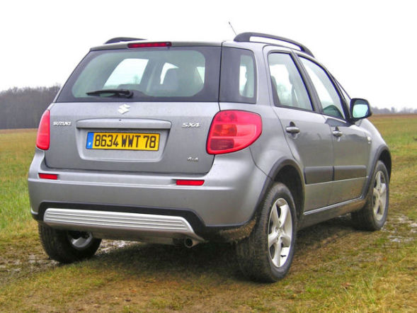 Suzuki SX4