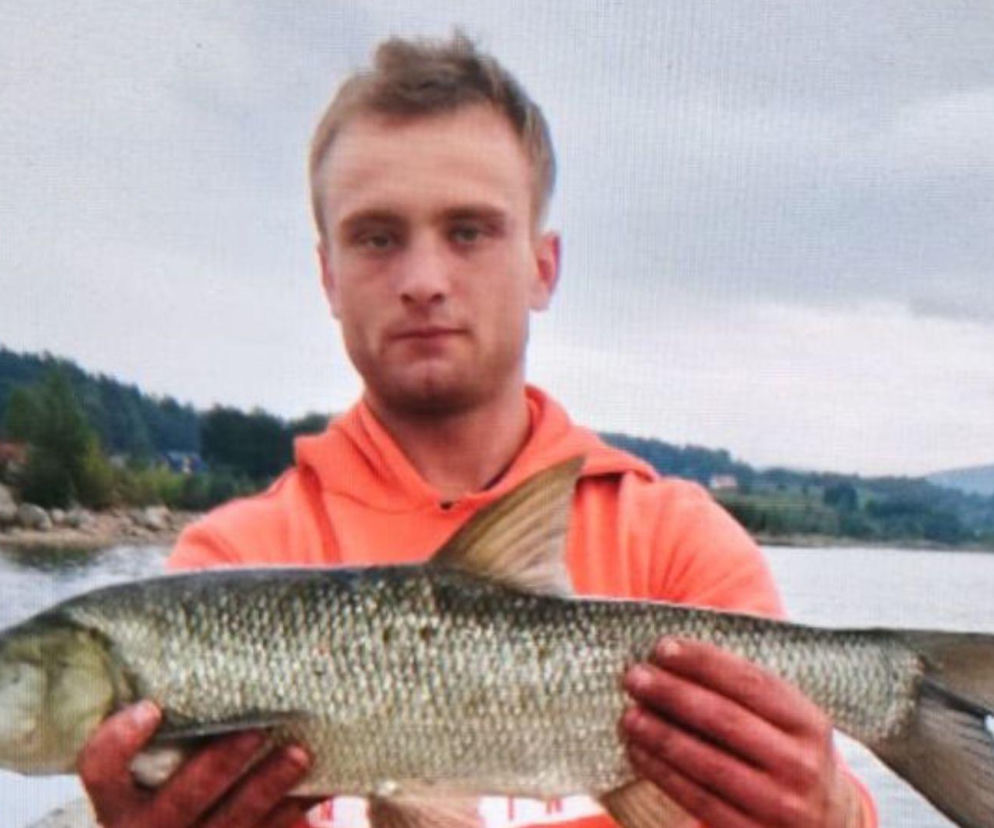 Wysłał to zdjęcie i ślad po nim zaginął. Gdzie jest 28-letni Kamil?