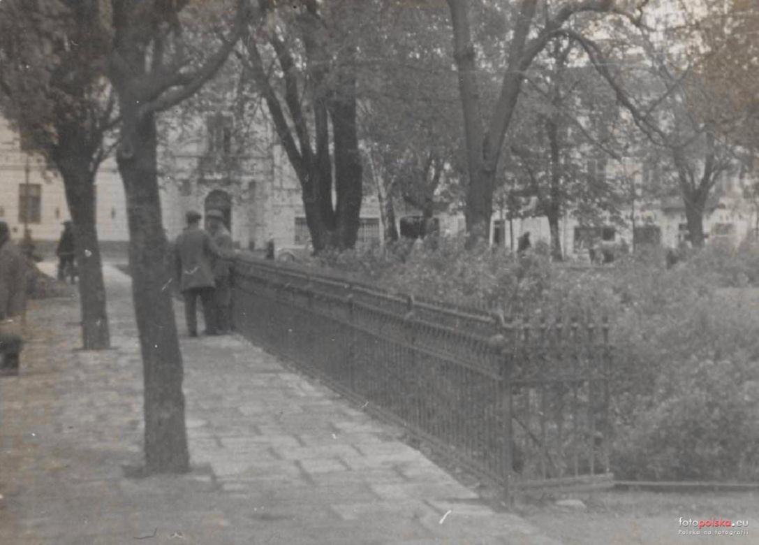 Tak kiedyś wyglądał Plac Litewski w Lublinie! Te zdjęcia są niesamowite!