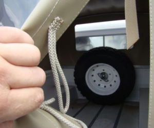 Land Rover Defender NATO