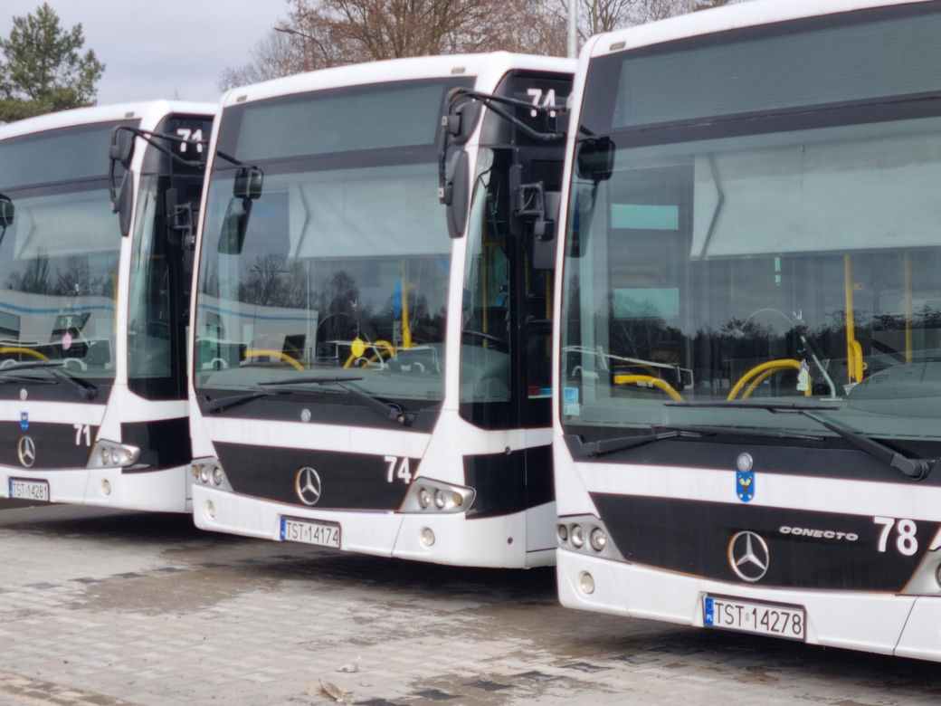 ZEC Starachowice sprzedaje 10 Mercedesów. Drugi przetarg niższa cena