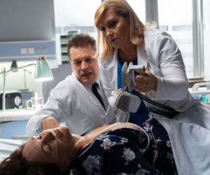 Na dobre i na złe, odcinek 802: Kasia Smuda (Ilona Ostrowska), Falkowicz (Michał Żebrowski), Alina Fisher (Katarzyna Skrzynecka)