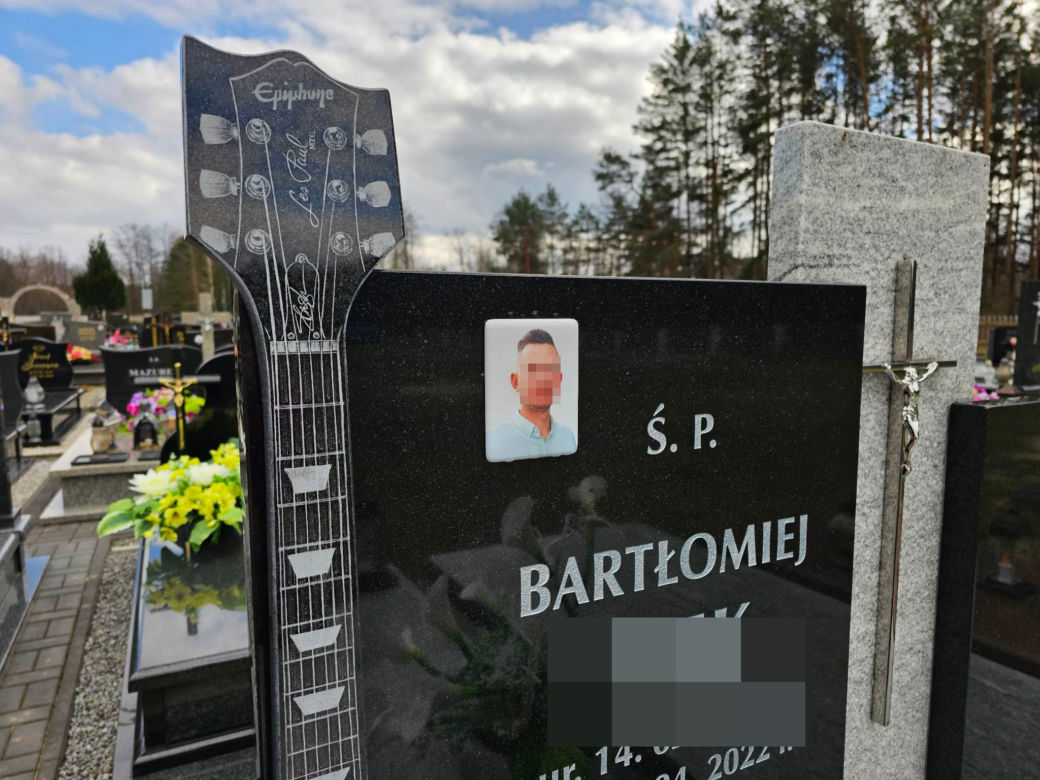 W wypadku w Półsierakowie zginęli Bartek i Irek [GALERIA]