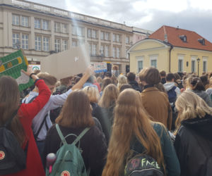 Białystok: Młodzieżowy Strajk Klimatyczny: Najpierw natura, potem matura