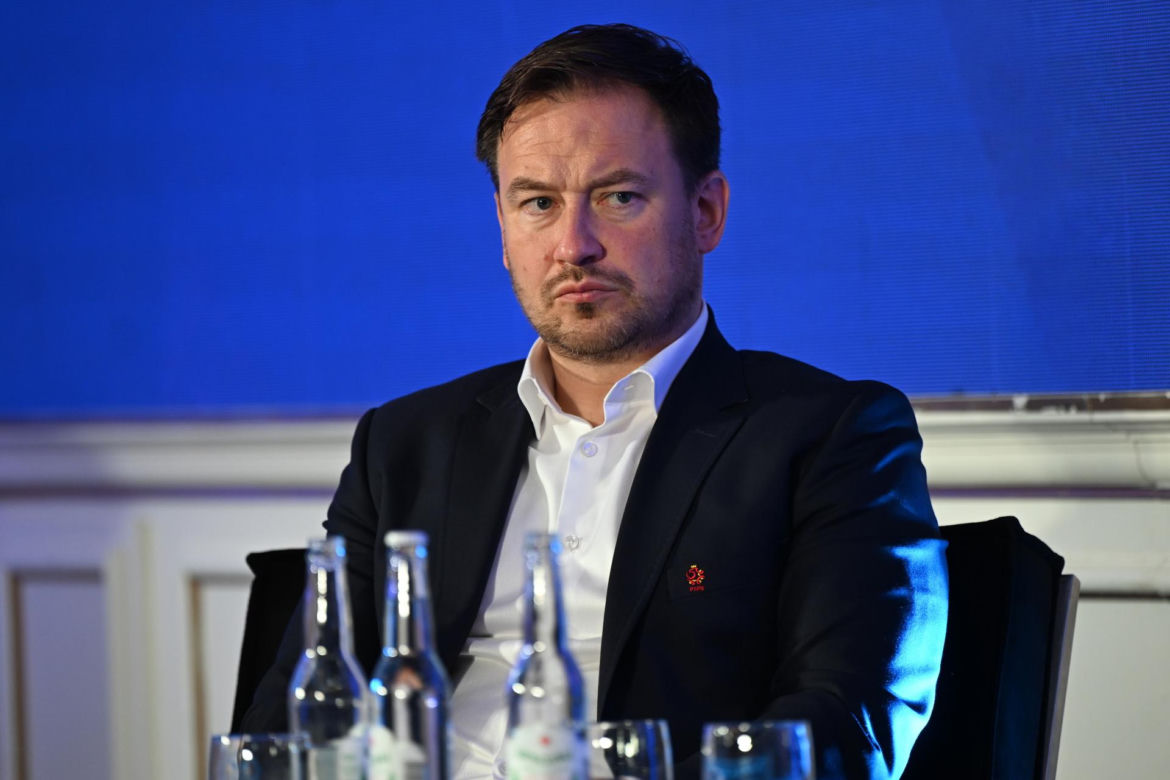 PZPN się odmłodził. Co za przemiana prezesa Kuleszy i sekretarza Wachowskiego!