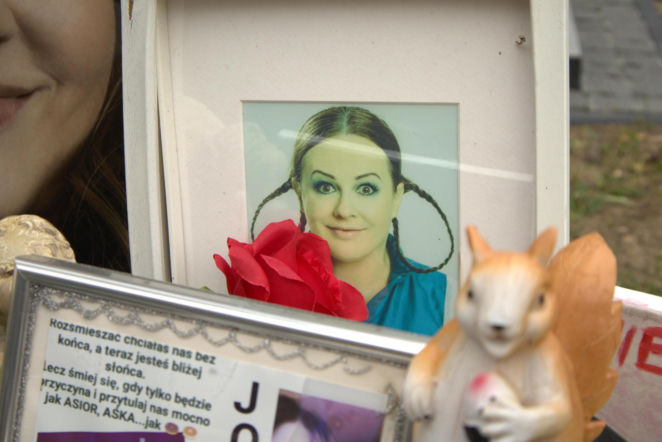 To najweselsza alejka na Powązkach. Obok Joanny Kołaczkowskiej spoczywa inna legenda polskiego kabaretu