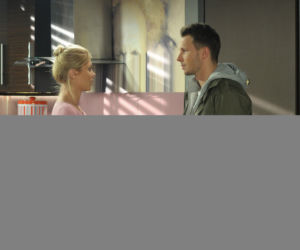 Pierwsza miłość. Jowita (Joanna Opozda), Radek (Mateusz Banasiuk)
