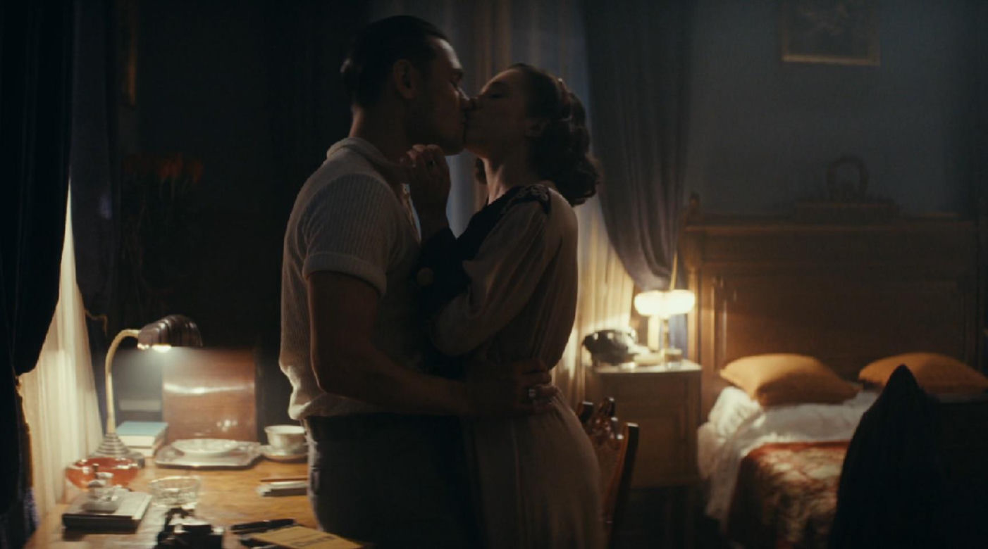 Zatoka szpiegów, odcinek 13. Eva (Sonia Mietielica), Franz (Bartosz Gelner)