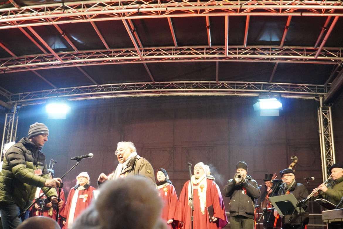 Inscenizacja przyjazdu Ignacego Paderewskiego do Poznania w przeddzień rocznicy wybuchu Powstania Wielkopolskiego