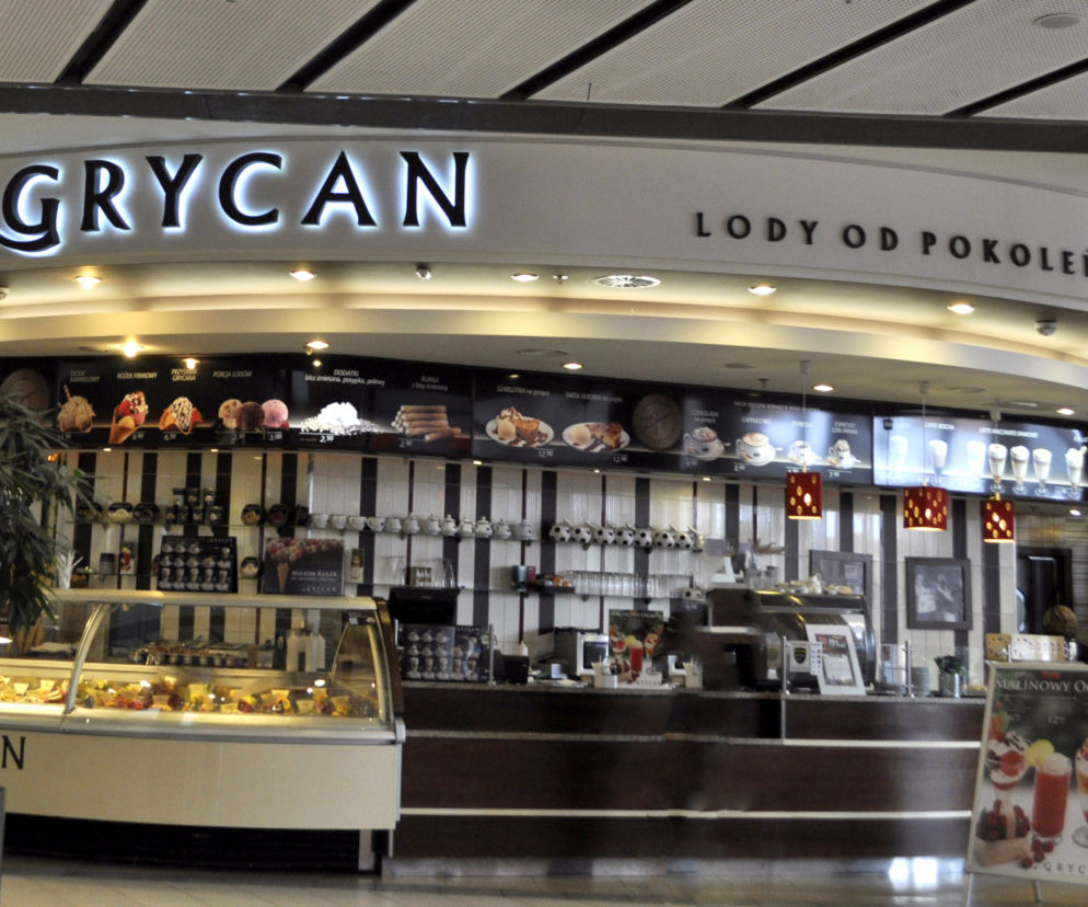 LODY GRYCAN.