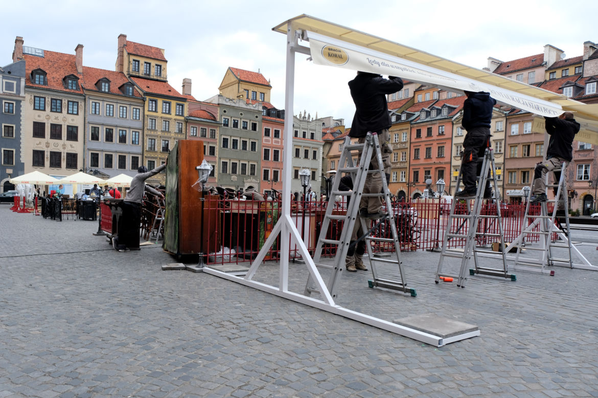 Warszawa luzuje obostrzenia