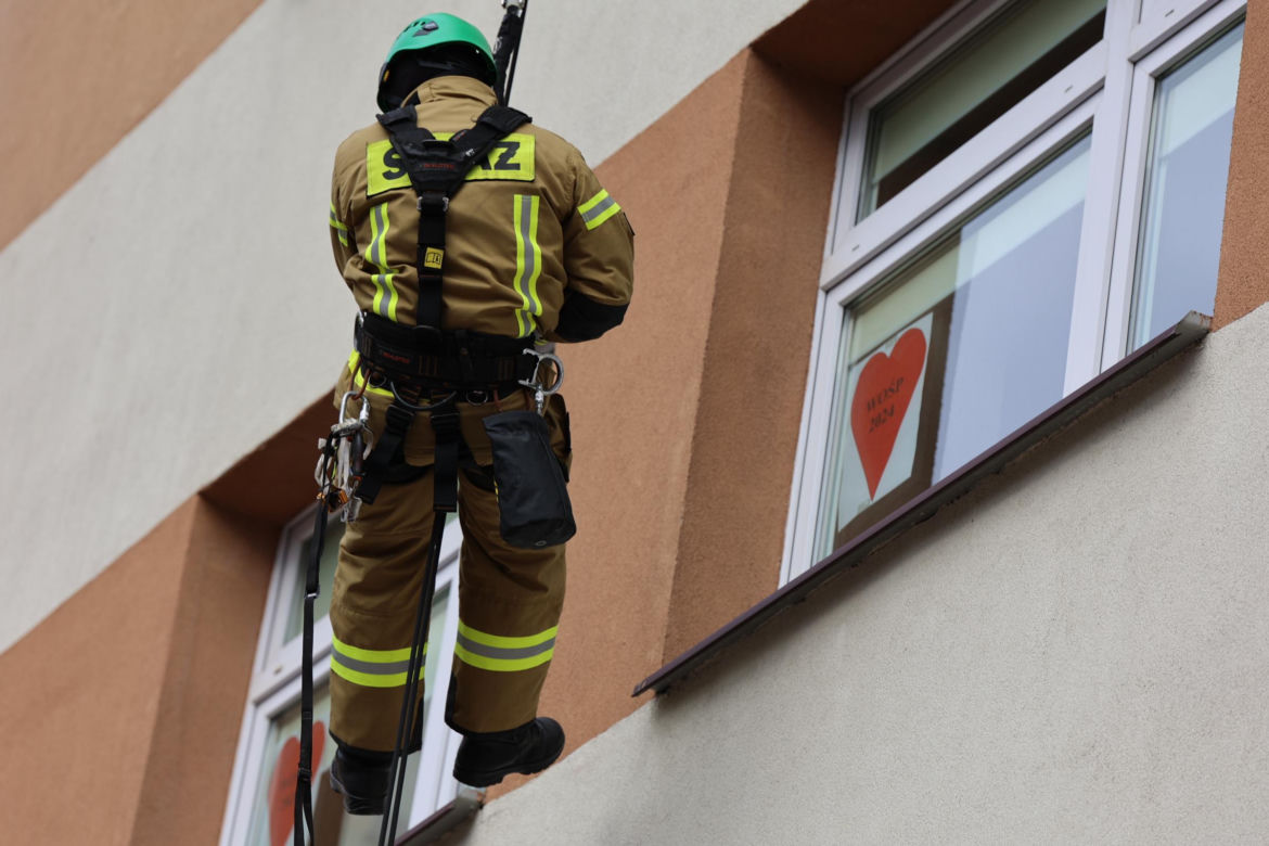Alpiniści dla WOŚP dali radość małym pacjentom z Uniwersyteckiego Szpitala Dziecięcego w Lublinie