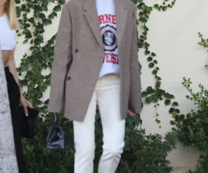 Hailey Bieber