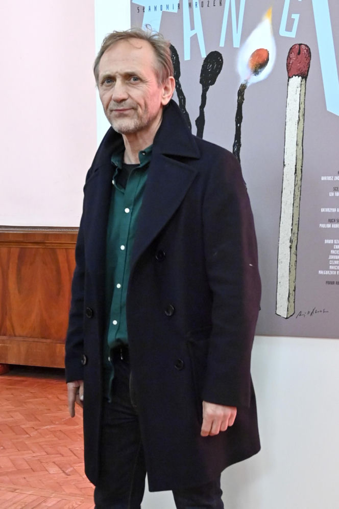 Tak na początku kariery wyglądał Andrzej Chyra. Dziś trudno go rozpoznać na starych zdjęciach