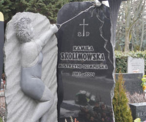 Kulej, Szewińska, Skolimowska. Polscy mistrzowie olimpijscy spoczywają na jednym cmentarzu 