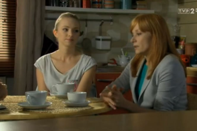 M jak miłość 1090 Agnieszka Olszewska (Magdalena Walach), Joanna (Barbara Kurdej-Szatan)