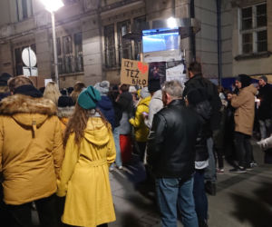 Na ulicach Katowic pojawiły się tłumy. Protestujący szli pod hasłem: Ani jednej więcej [ZDJĘCIA]