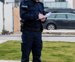 Koronawirus w Trójmieście. Tak policjanci sprawdzają czy przestrzegasz kwarantanny