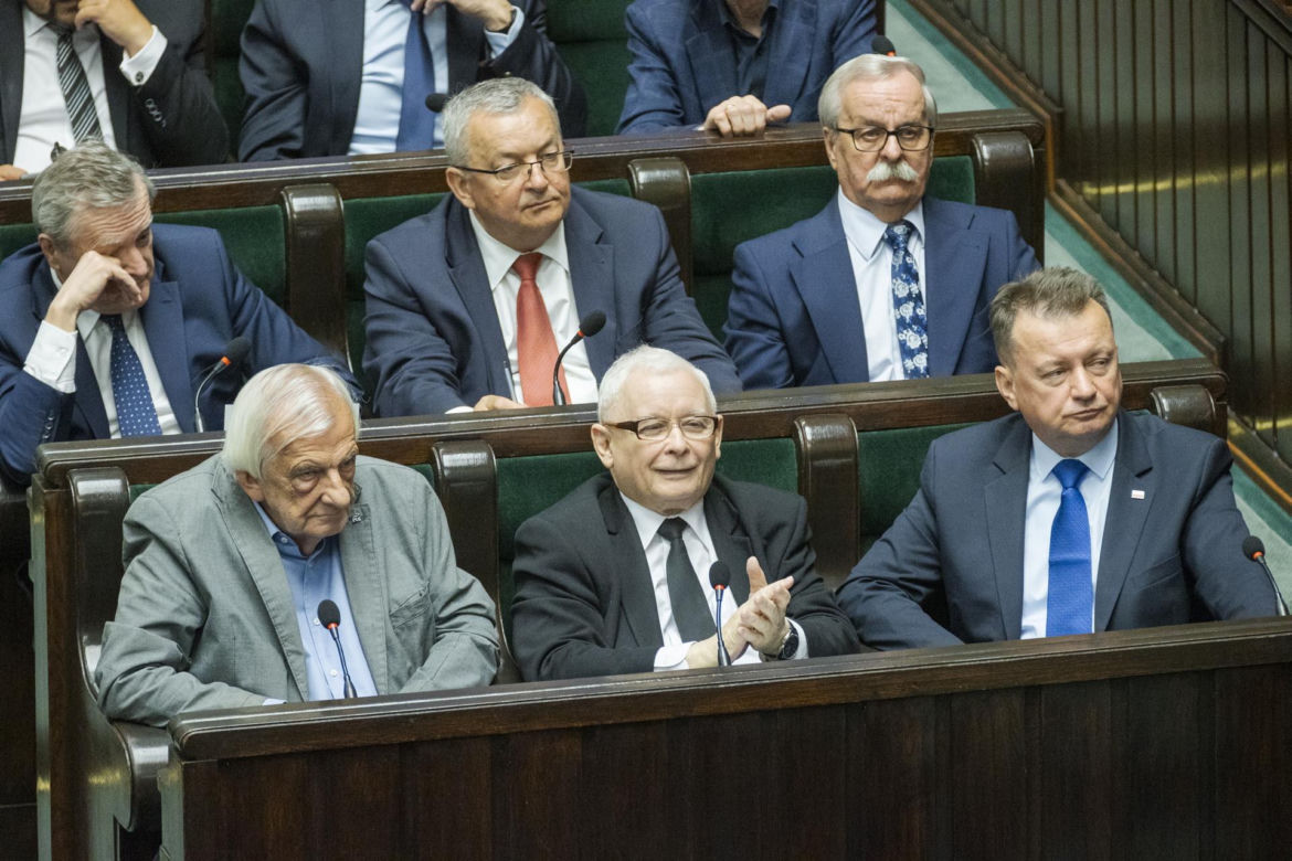 AI wybrała 5 najlepszych polityków w Polsce ostatnich 30 lat!