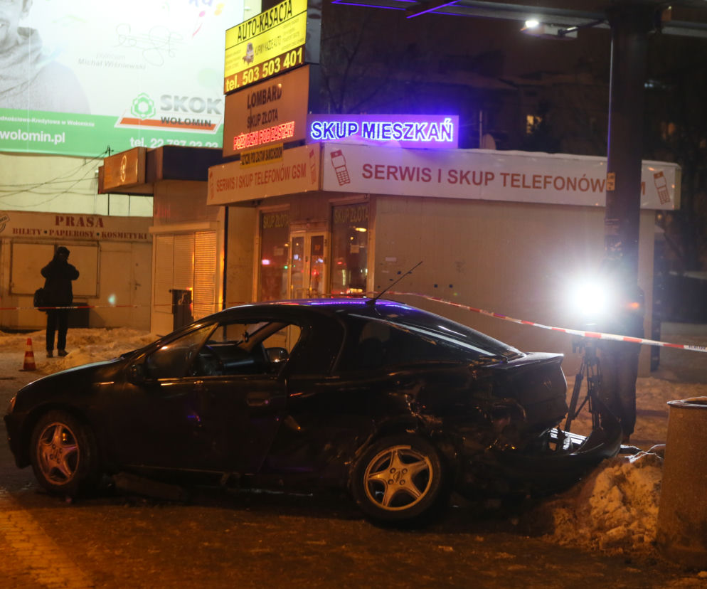 Kierowca wjechał w przystanek Warszawa