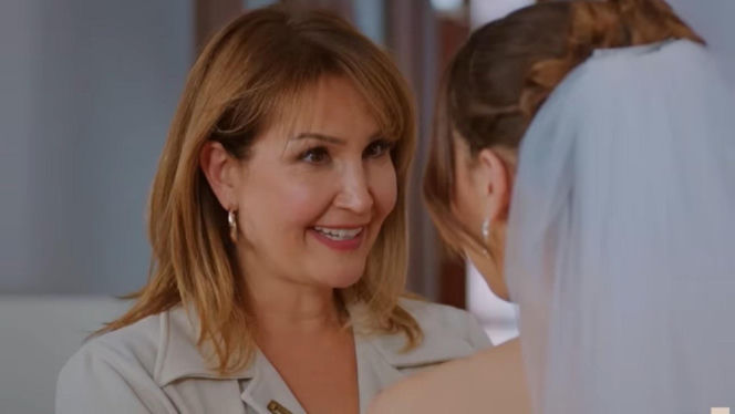 Koniec Miłość i nadzieja. Poruszające pojednanie Sili i Feraye podczas ślubu w ostatnim 377 odcinku. Matka przyćmi Kuzeya! - ZDJĘCIA