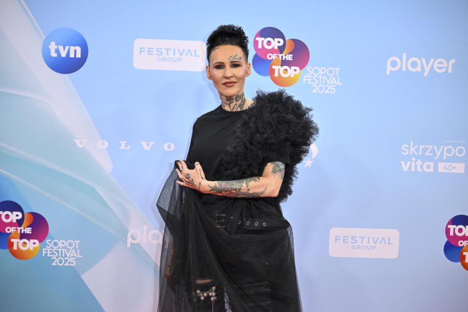 Tak na początku kariery wyglądała Agnieszka Chylińska. Z mrocznej rockmanki w ikonę stylu