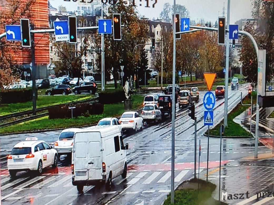 Kierowcy pod lupą bydgoskich policjantów. Posypały się mandaty! [ZDJĘCIA]