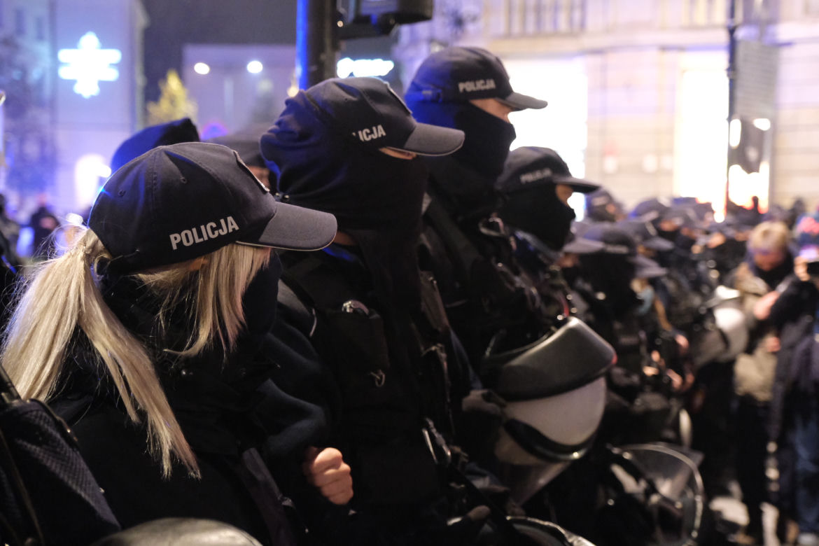 Blokada Sejmu przez Ogólnopolski Strajk Kobiet