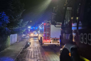 Tragiczny pożar domu w Poznaniu! Życia mężczyzny nie udało się uratować