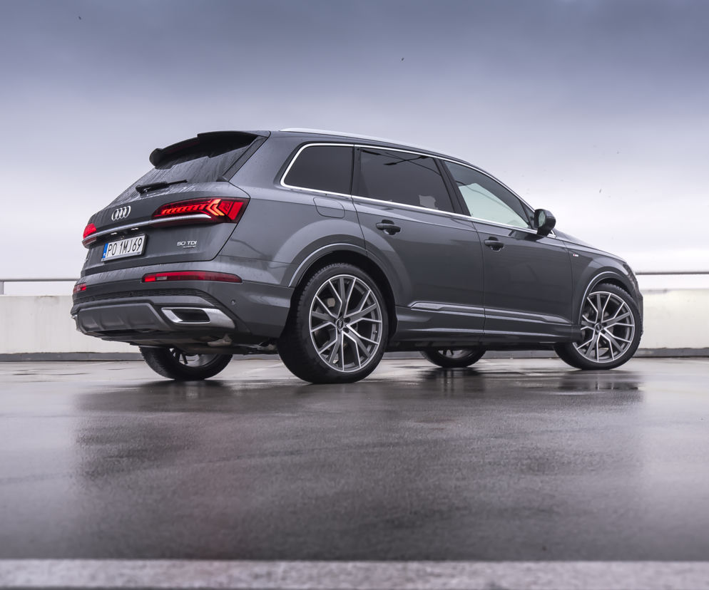 Audi Q7 50 TDI quattro tiptronic S Line