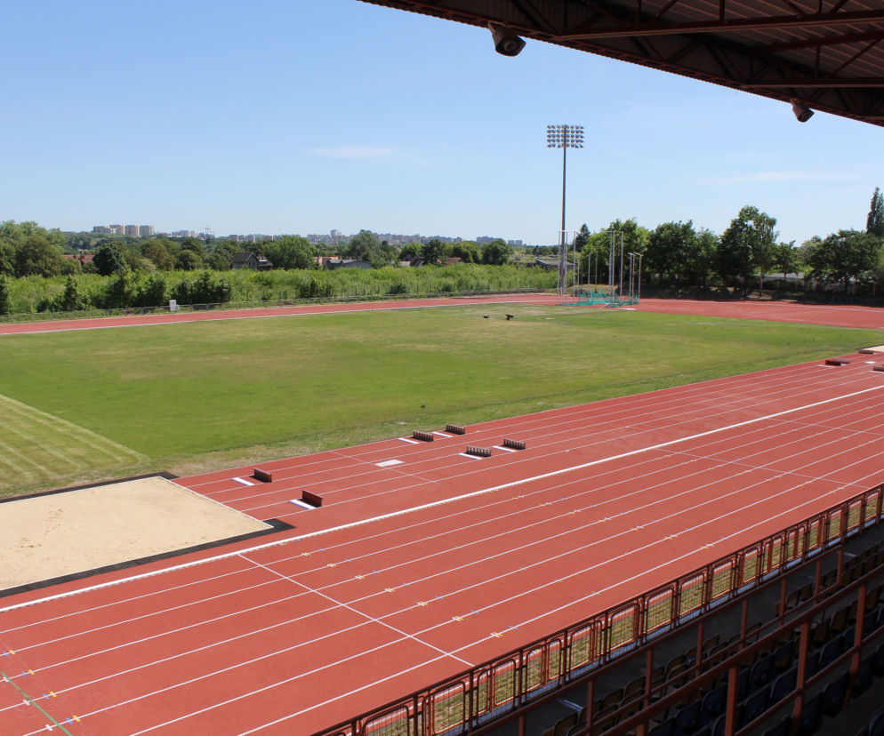 Stadion lekkoatletyczny
