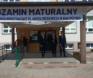 Matura 2022 matematyka: komentarze uczniów! Czy była trudna? [GALERIA]